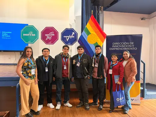 El equipo de AmachAI reunido en la oficina de Piura
